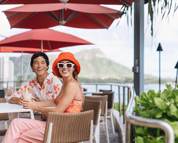 Couple enjoying their Hawaii vacation.