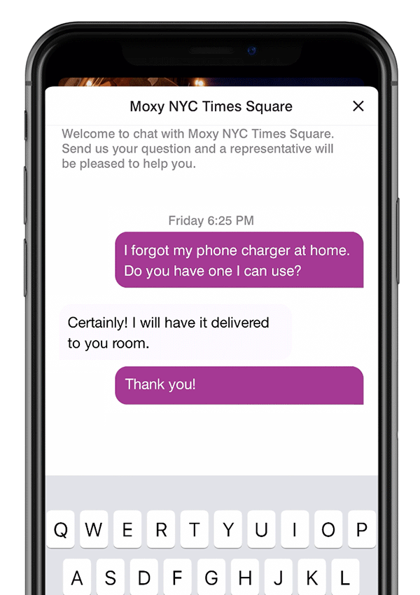 Animated GIF of the Marriott Bonvoy App chat feature.