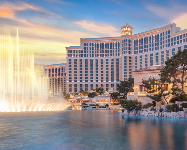 Fountains outside the Bellagio at golden hour.