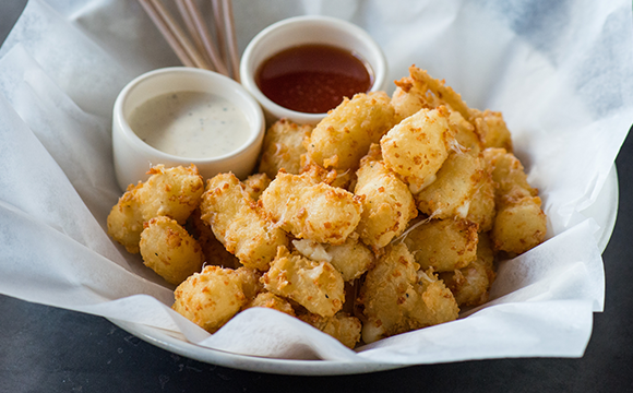 Wisconsin Fried Cheese Curds